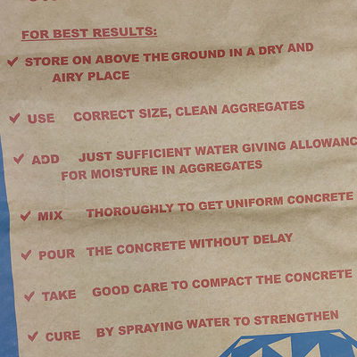 20kg Multiwall sacos de empacotamento do cimento impermeável dos sacos de papel de 3 dobras com esparadrapo